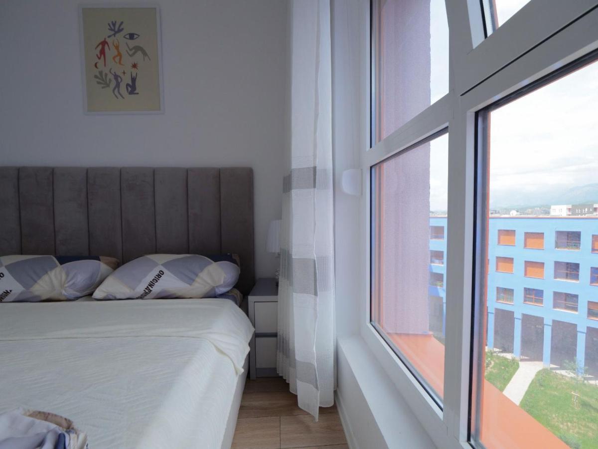 Comfy Studio At 'Mangalem21 Complex' Parking-Wifi-Ac-View Tirana Exterior photo