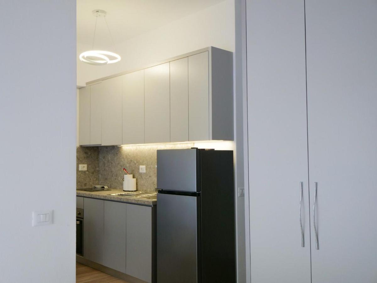 Comfy Studio At 'Mangalem21 Complex' Parking-Wifi-Ac-View Tirana Exterior photo