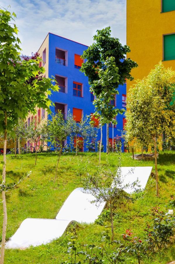 Comfy Studio At 'Mangalem21 Complex' Parking-Wifi-Ac-View Tirana Exterior photo